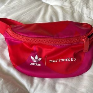 Adidas Fanny Pack Marimekko